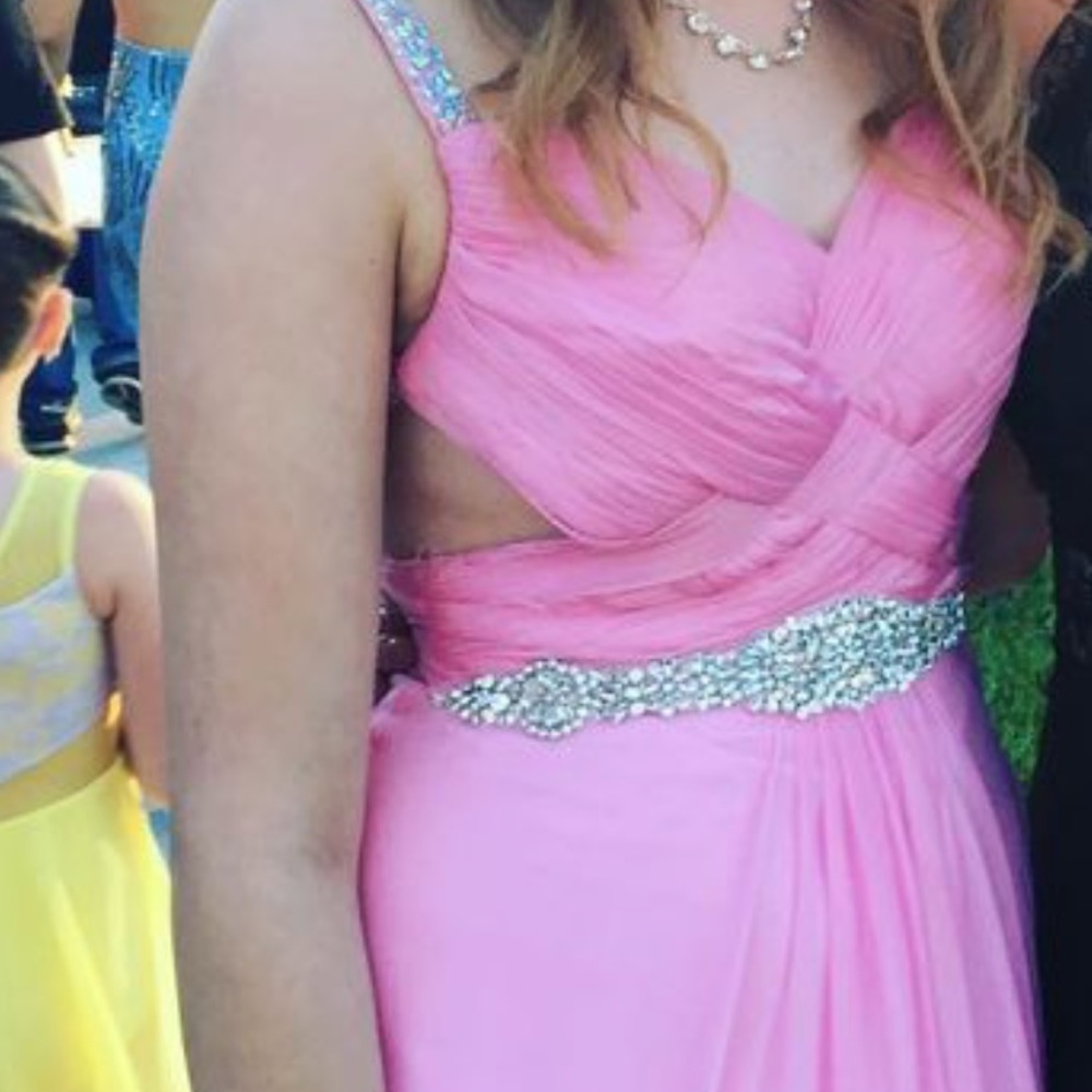 Prom dress - Picture 1 of 5